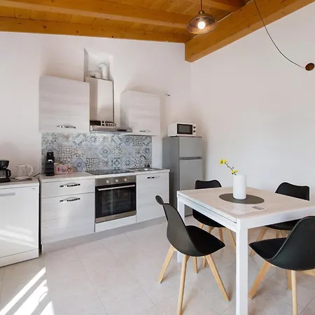 Holiday home Villafiorito *